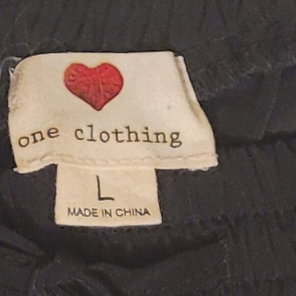 One Clothing Los Angeles Black Satin-Feel Joggers NWOT - Large - Picture 4 of 6